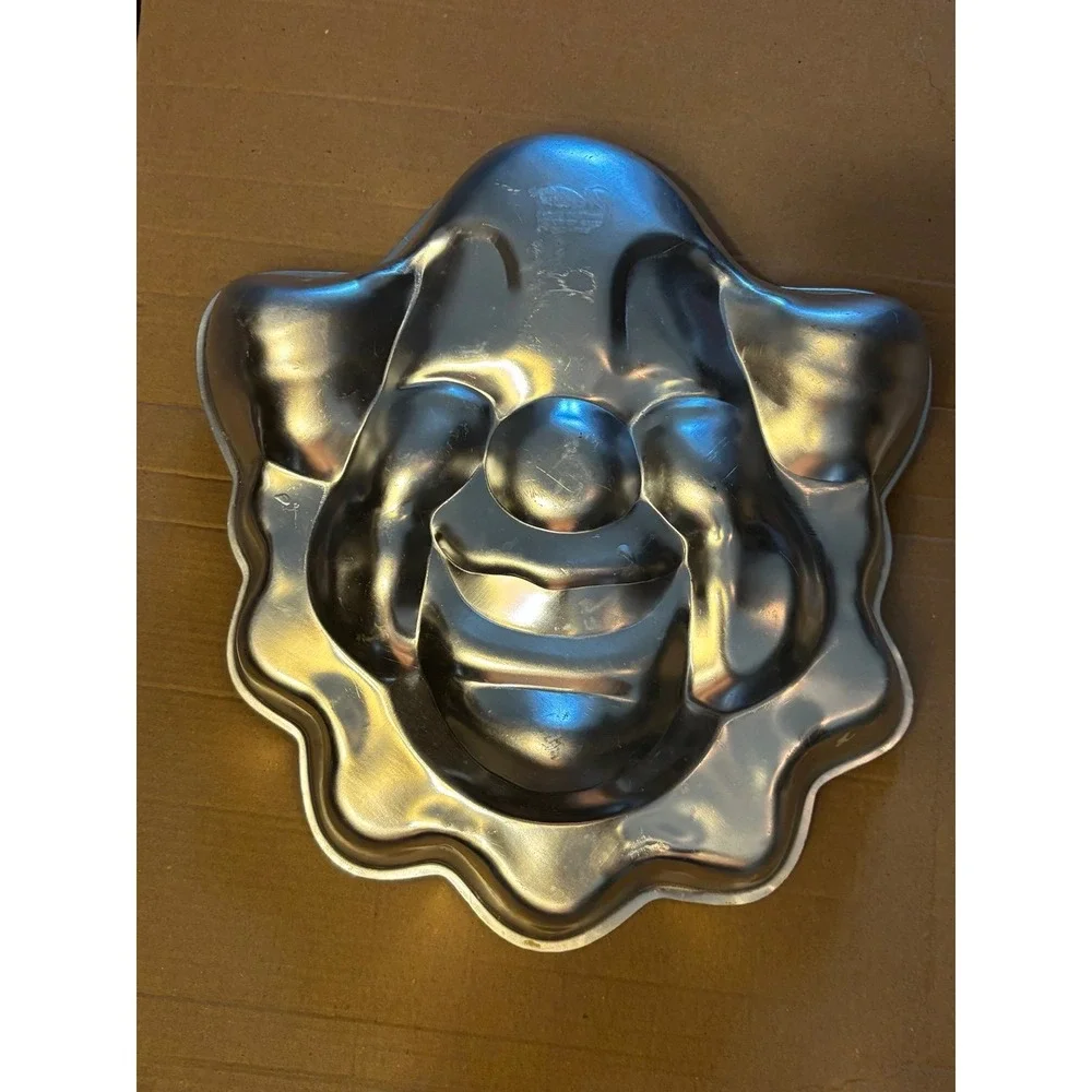 Wilton Party Pan Circus Bozo the Clown Face Cake 502-275 Aluminum Baking Pan